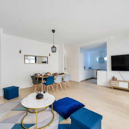 Apartment Stylish 3 Bdr & Garden Oasis On The Edge Of Paris Saint-Mande