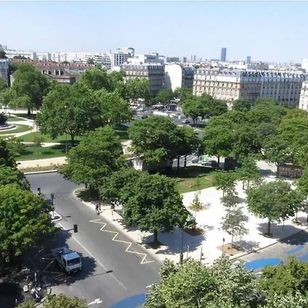 Stylish 3 Bdr & Garden Oasis On The Edge Of Paris Saint-Mande